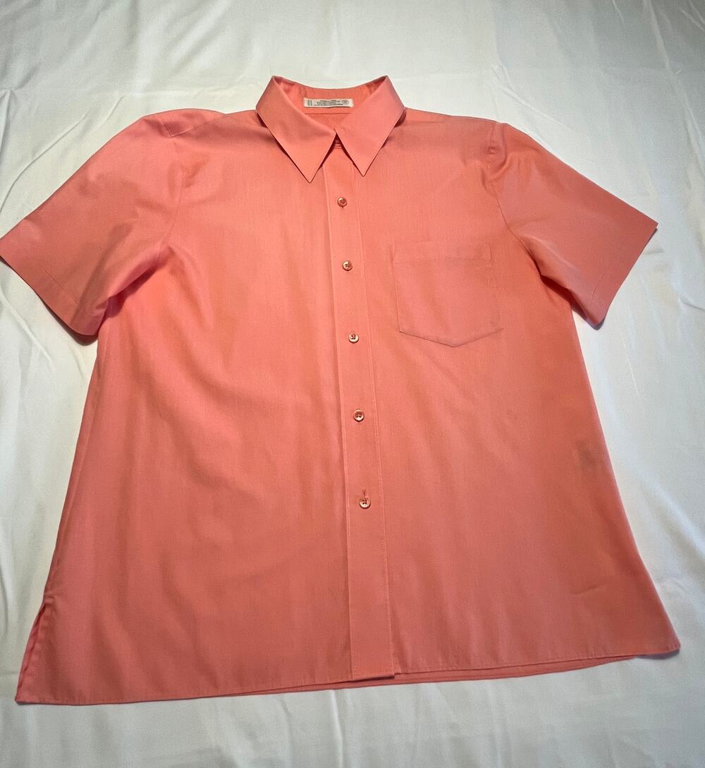 Foxcroft Wrinkle Free Button Front Shirt Womens 10 Coral Salmon Short Sleeve
